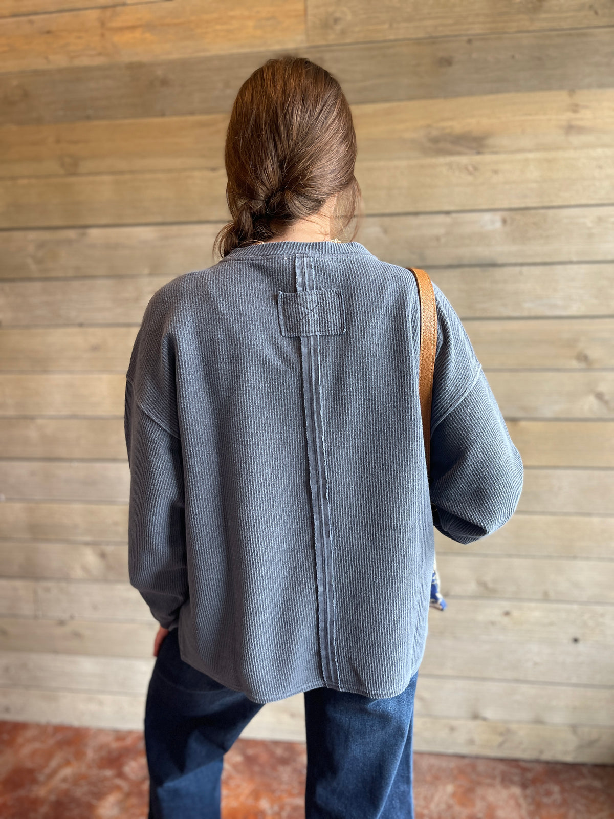 NAVY RIBBED TEXTURED HALF BUTTON TOP