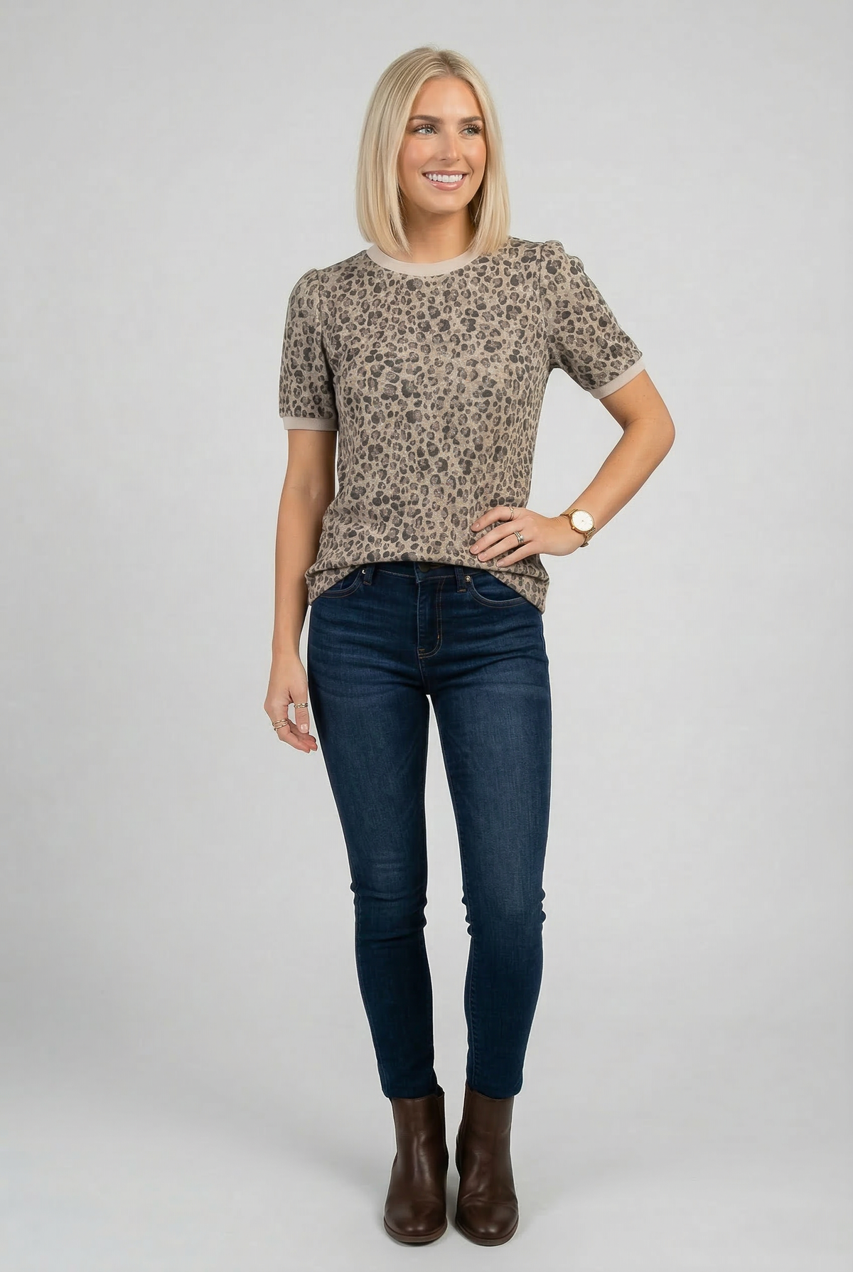 BOMBOM - TA2500 Leopard Print Short Sleeve Knit Top: As shown / M