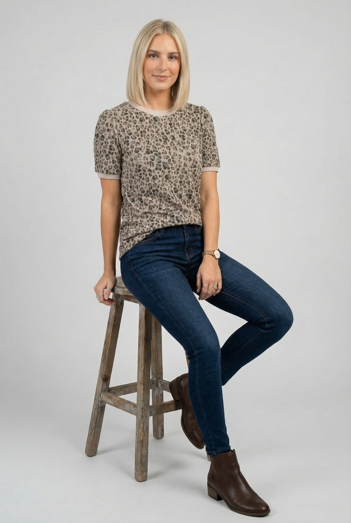 BOMBOM - TA2500 Leopard Print Short Sleeve Knit Top: As shown / L