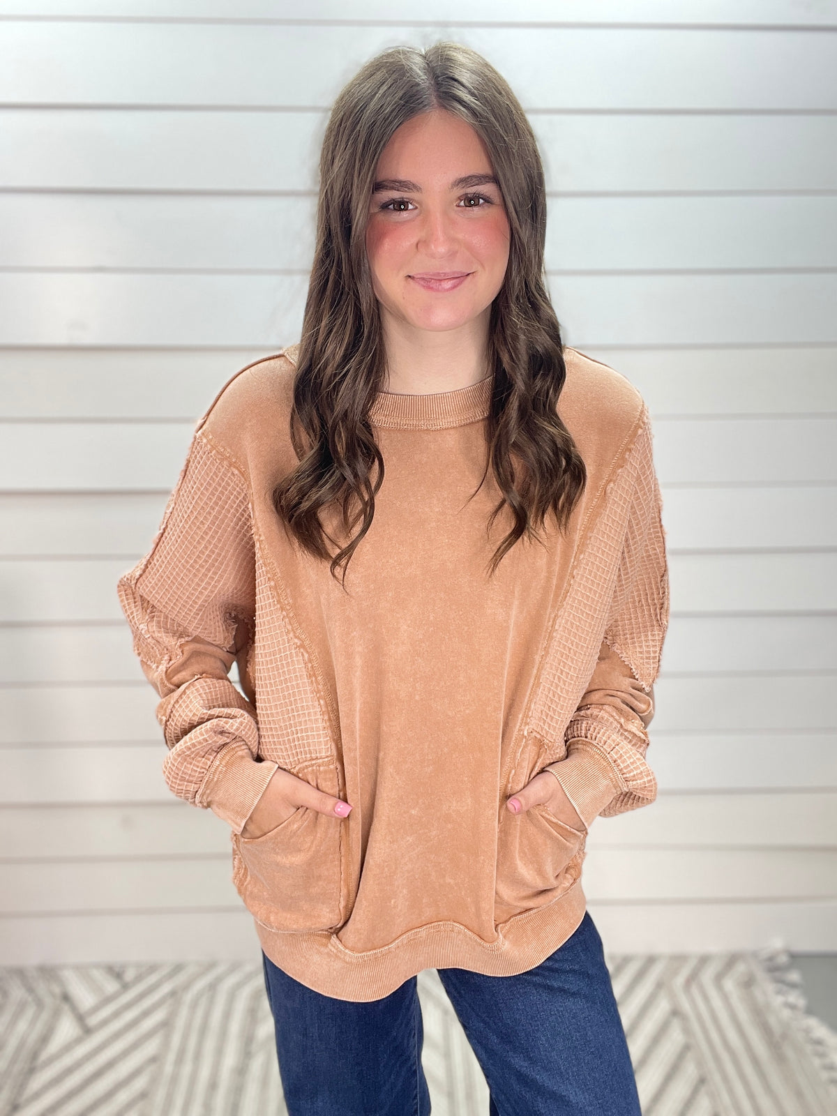 ALMOND MINERAL WASH WAFFLE CONTRAST OVERSIZE TOP