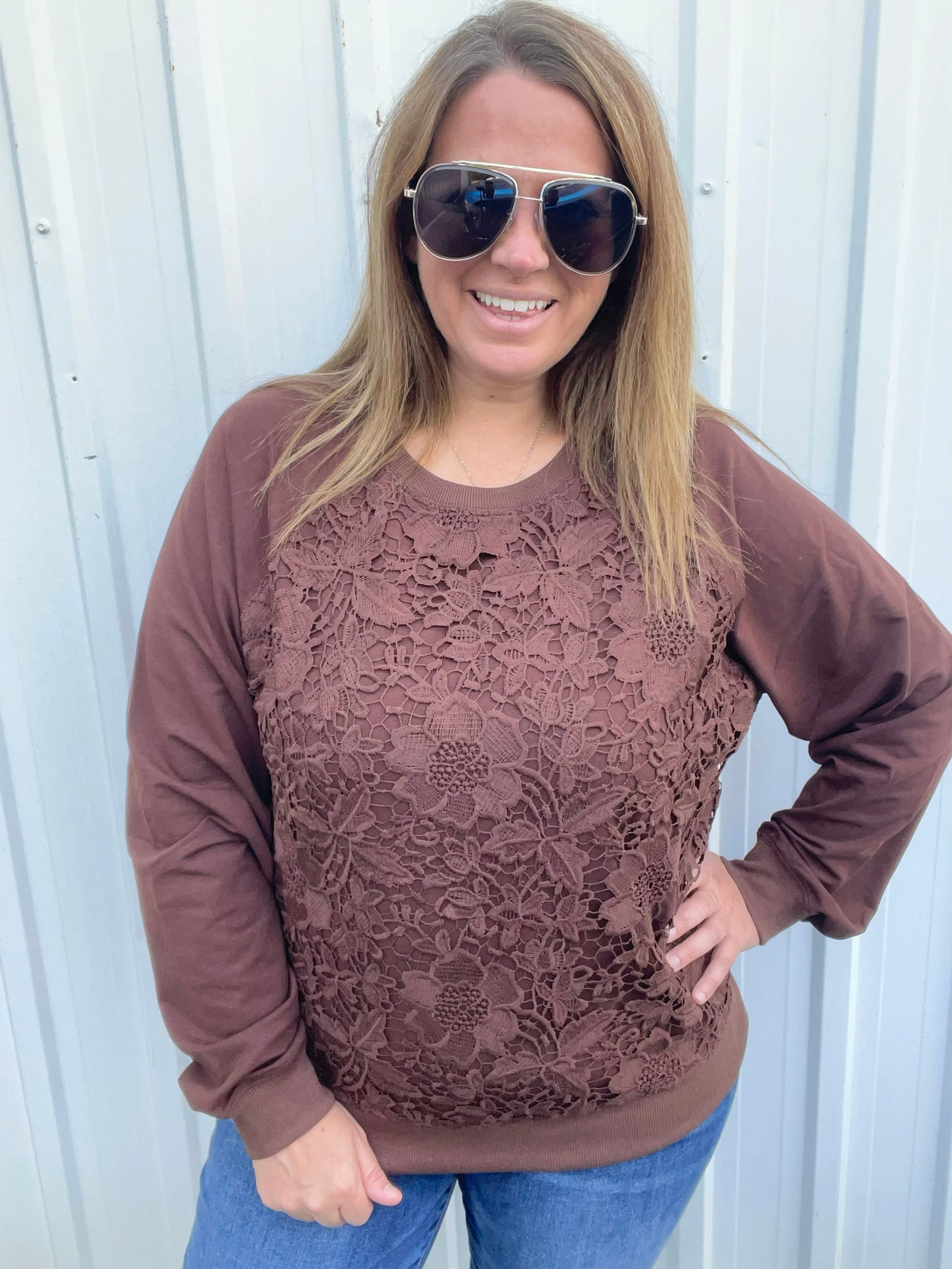 CHOCOLATE LACE FRONT PULLOVER