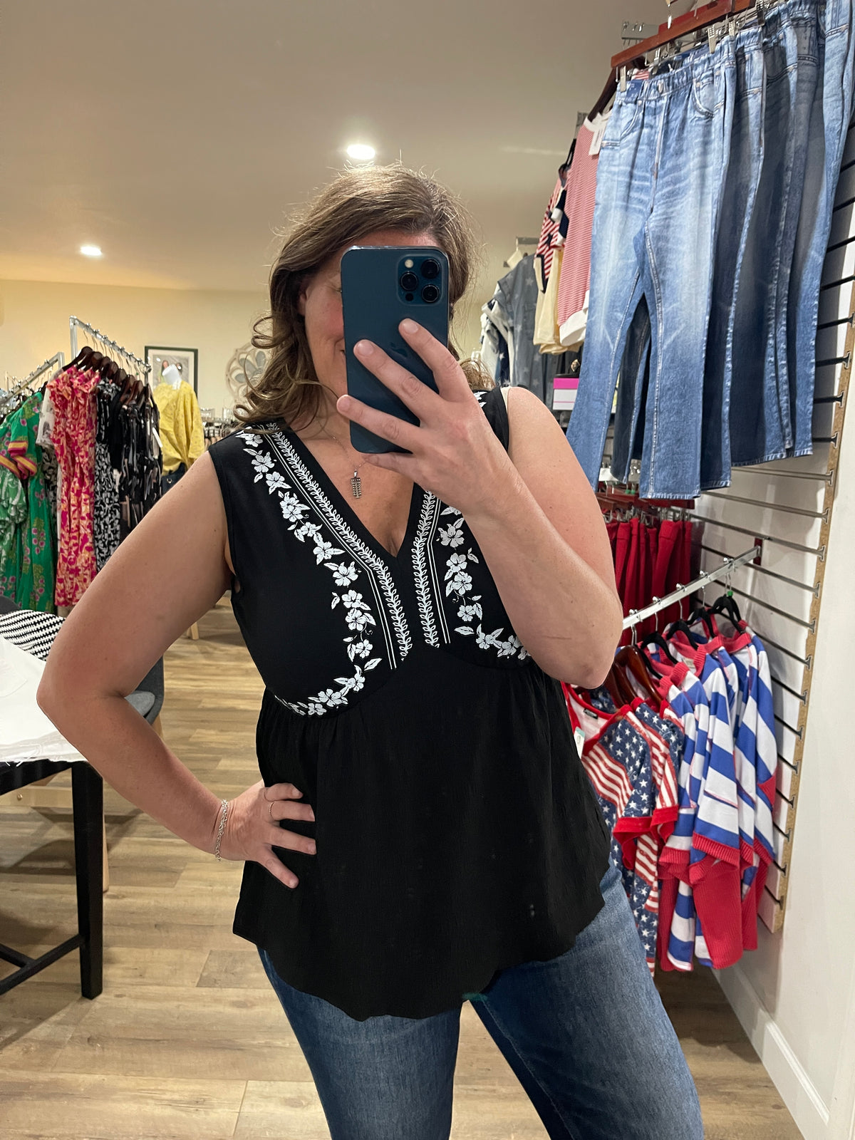 BLACK FLORAL PRINT V NECK TANK TOP