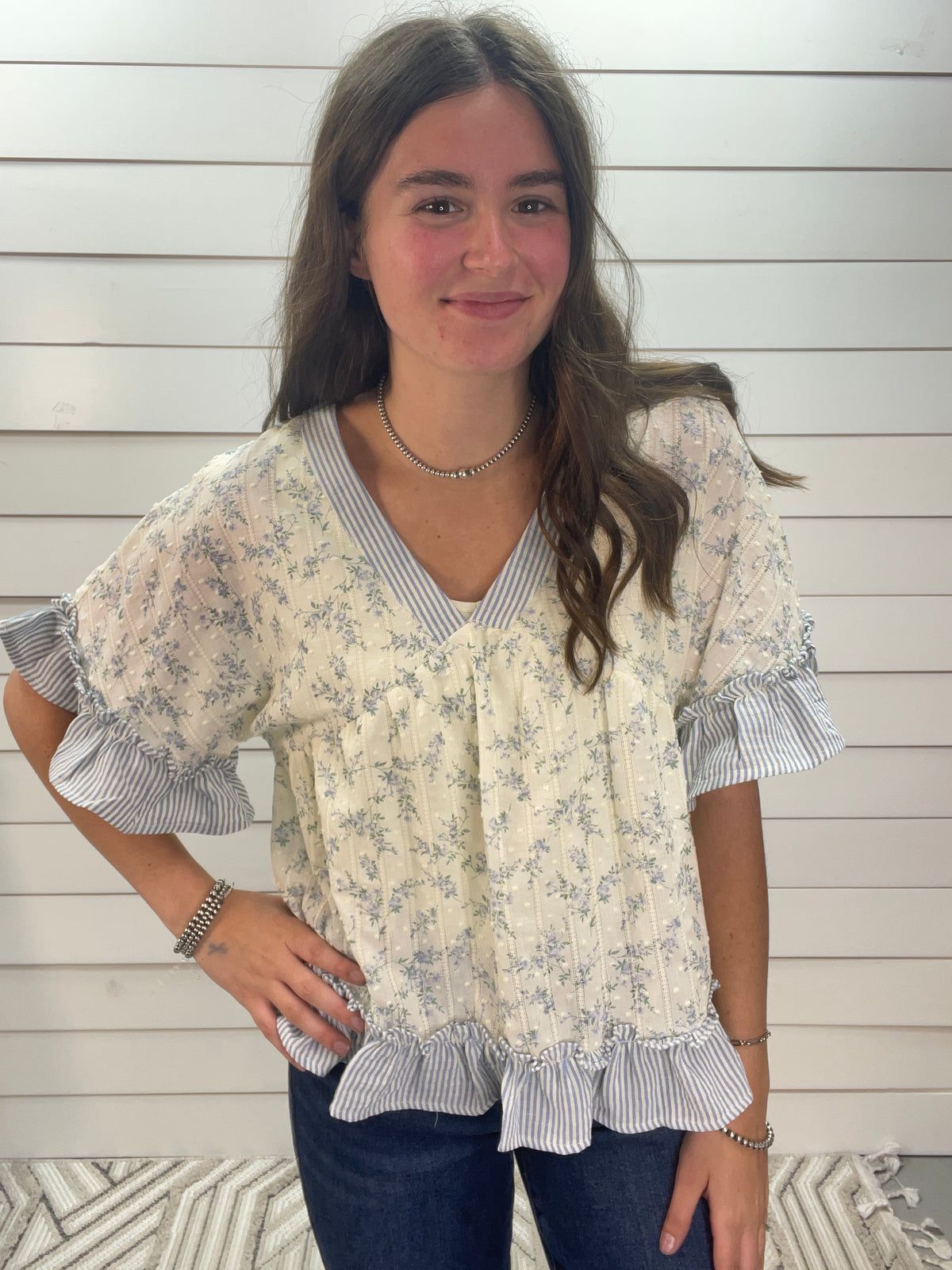 BLUE/CREAM FLORAL STRIPED WOVEN TOP W/ RUFFLE TRIM