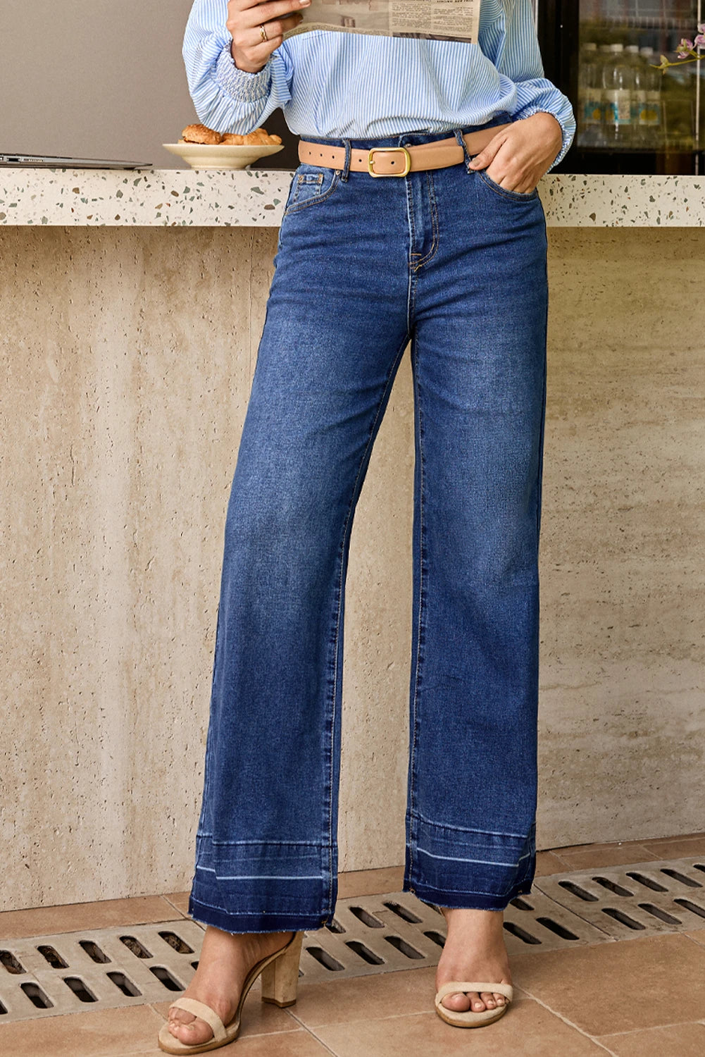DARK DENIM RELEASE HEM STRAIGHT LEG JEAN