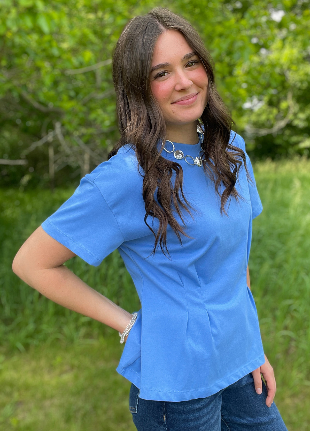 OCEAN BLUE KNIT SHORT SLEEVE TOP W/ PLEATED DETAIL