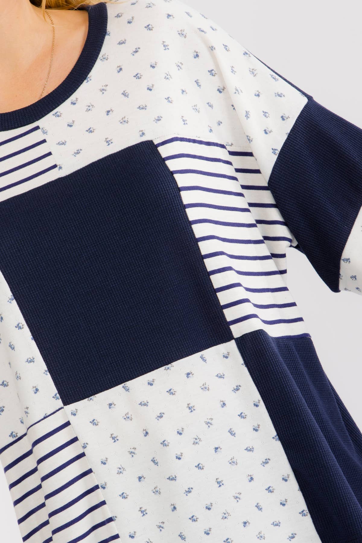 NAVY/WHITE PATCHWORK KNIT TOP