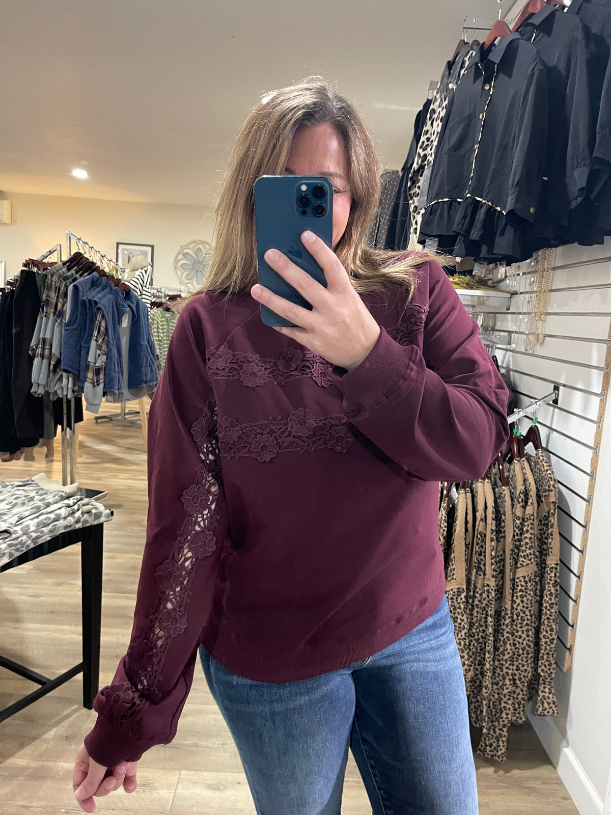 PLUM LACE TRIM PULLOVER