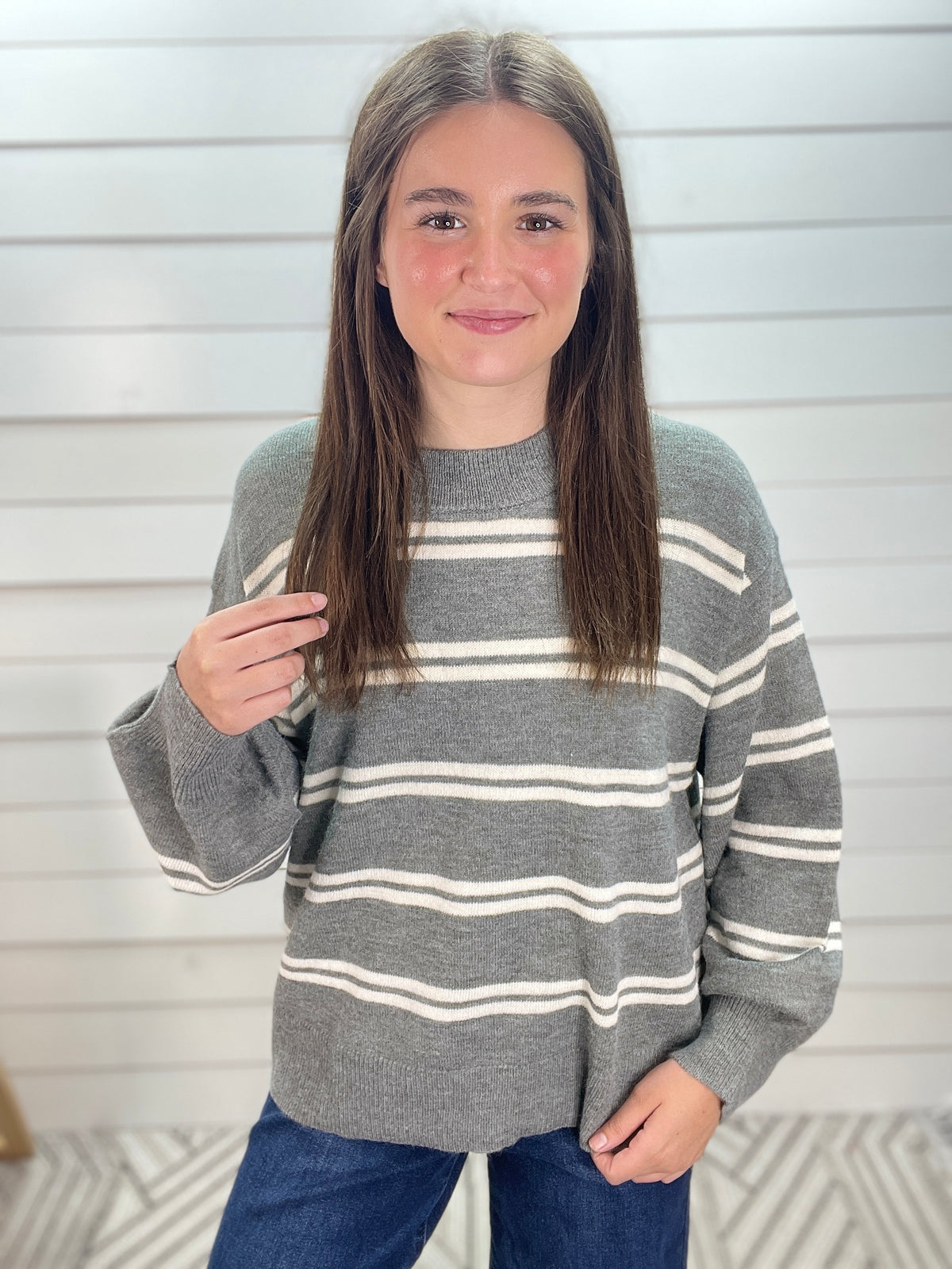CHARCOAL STRIPED SOFT LIGHT WEIGHT SWEATER