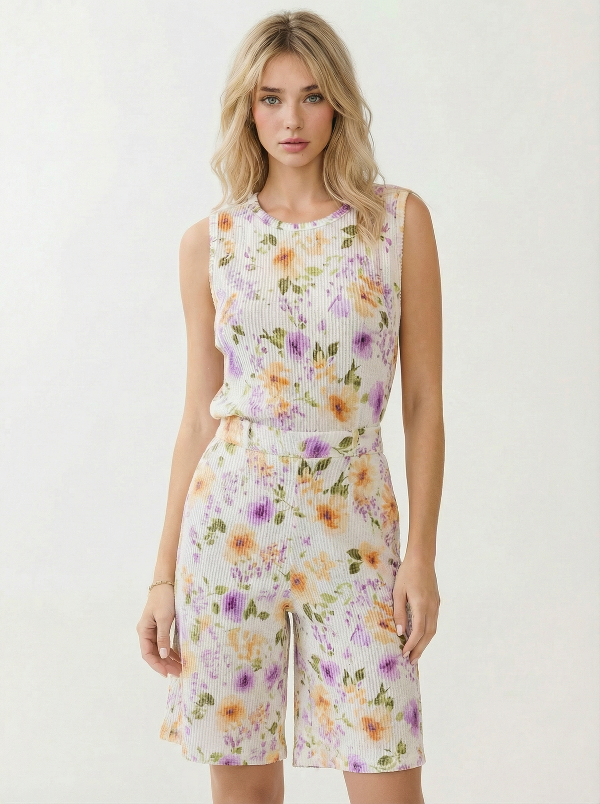 BOMBOM - TA2430 Floral Ribbed Short Sleeve Knit Top: Floral / English / S