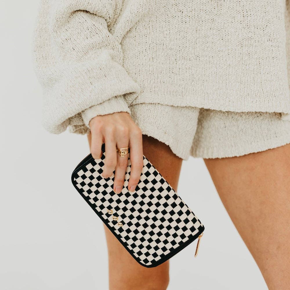 Pretty Simple - Lenni Large Zip Woven Wallet: Woven Checkered Black