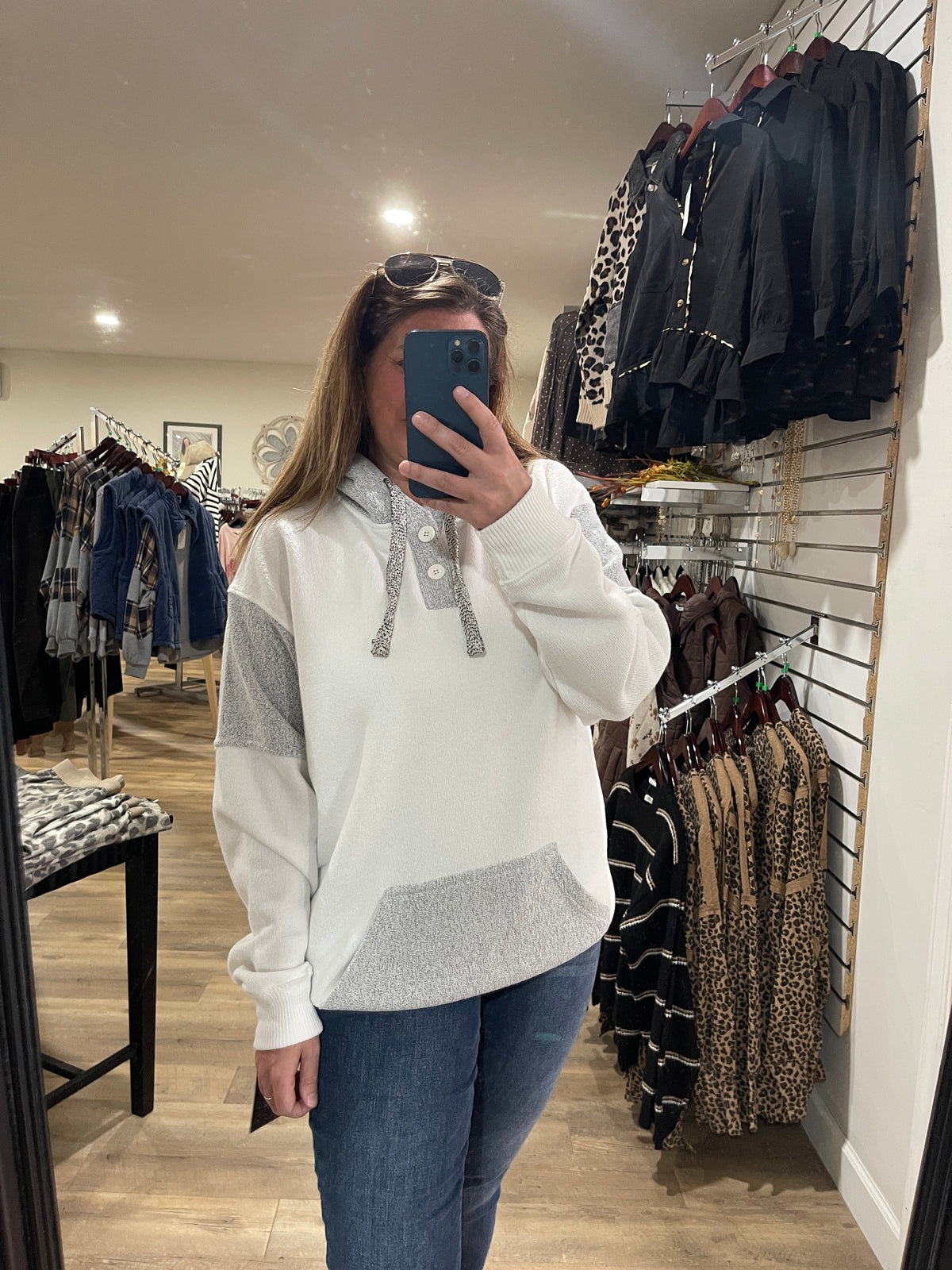 WHITE Nantucket Hooded Pullover With Henley Neck Opening Pullover