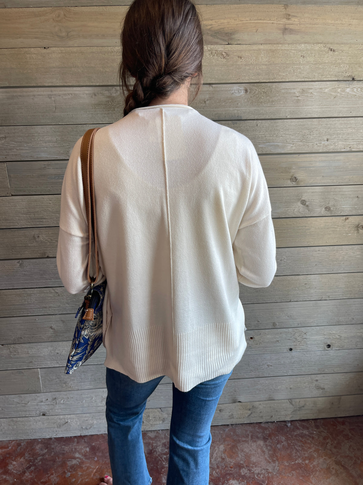 Cream Center Seam Lightweight Sweater
