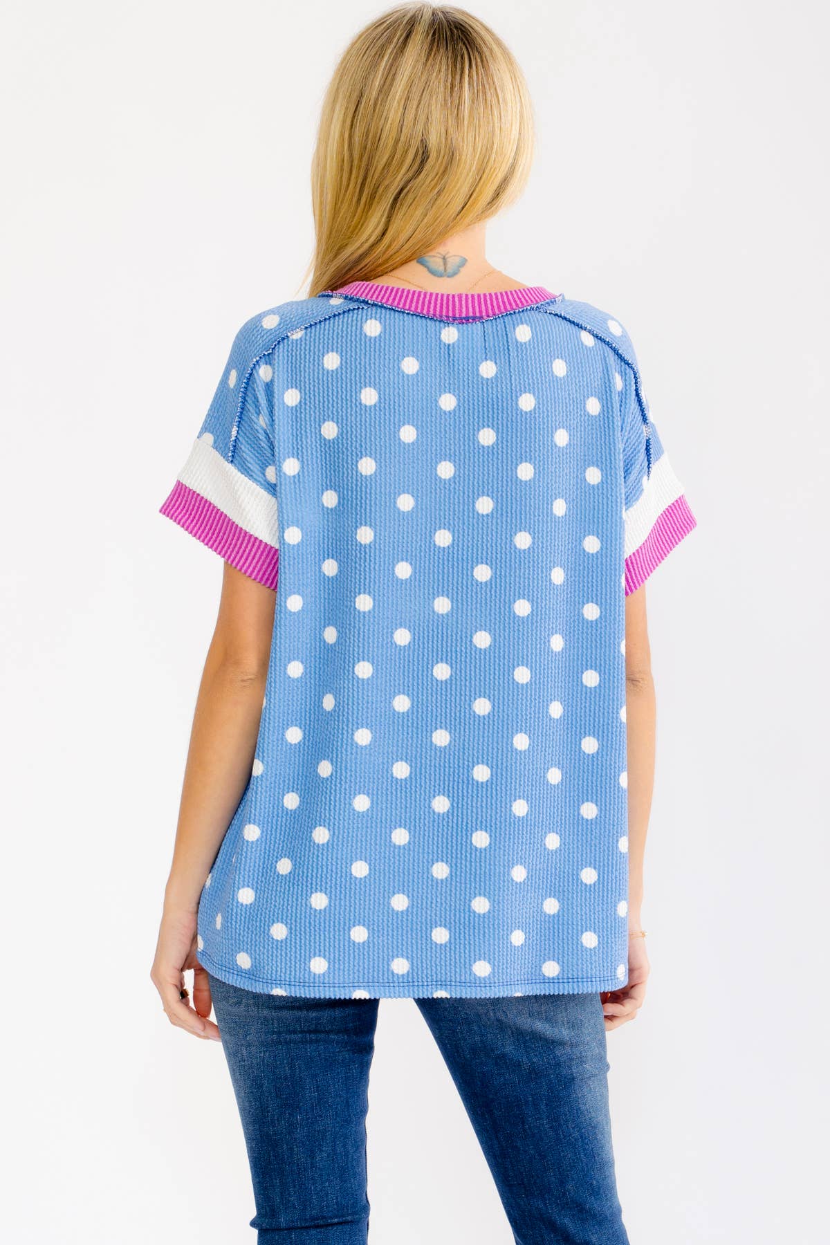 BLUE POLKA DOT RAISED RIBBED KNIT TOP W/ CONTRAST SLEEVE