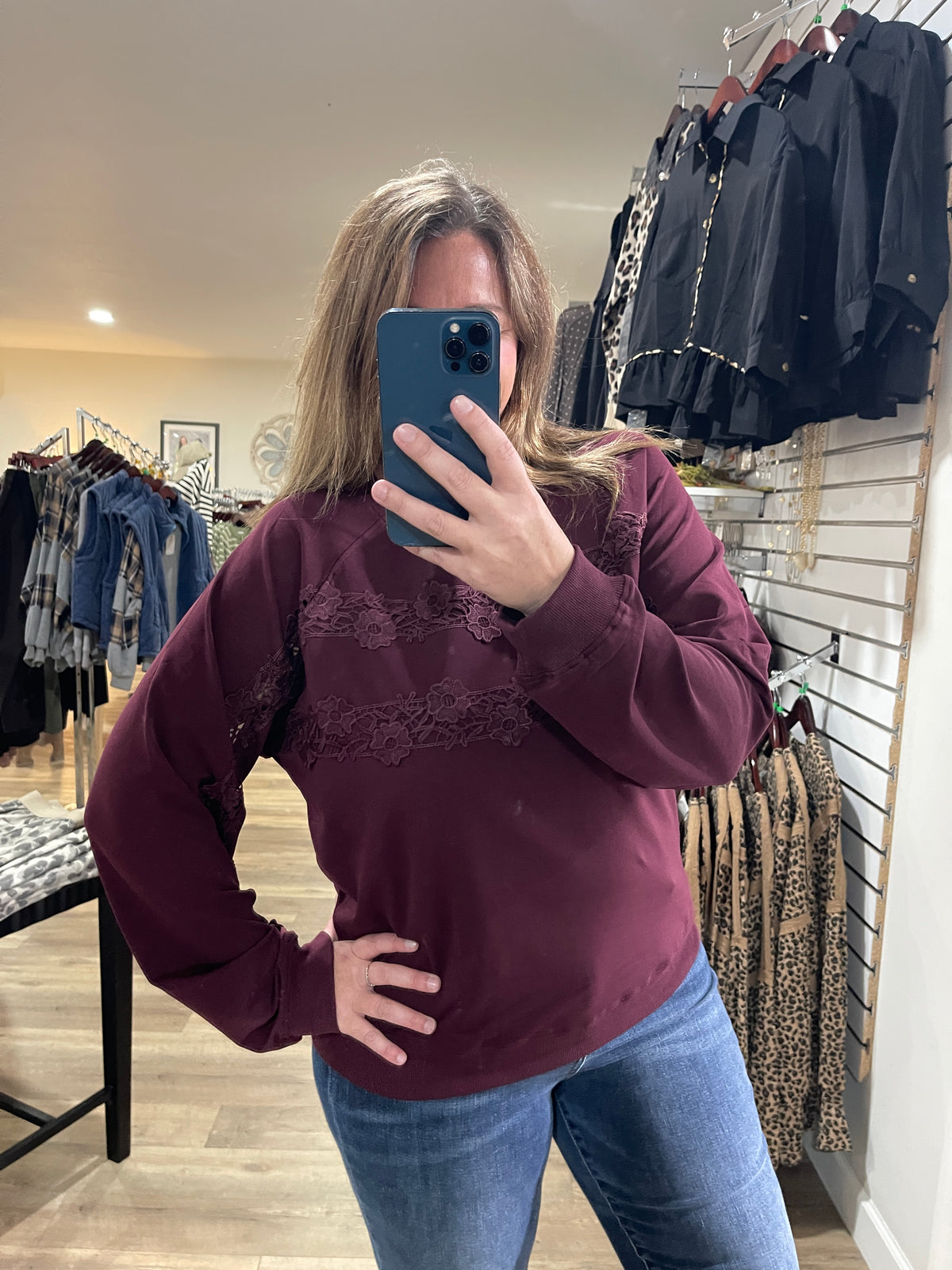 PLUM LACE TRIM PULLOVER