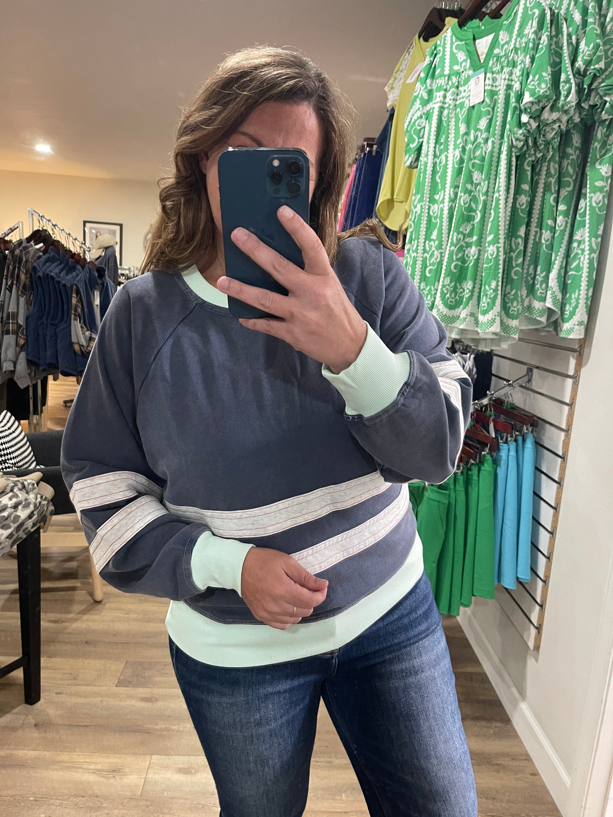NAVY/MINT MINERAL WASH FRENCH TERRY STRIPED CONTRAST TOP