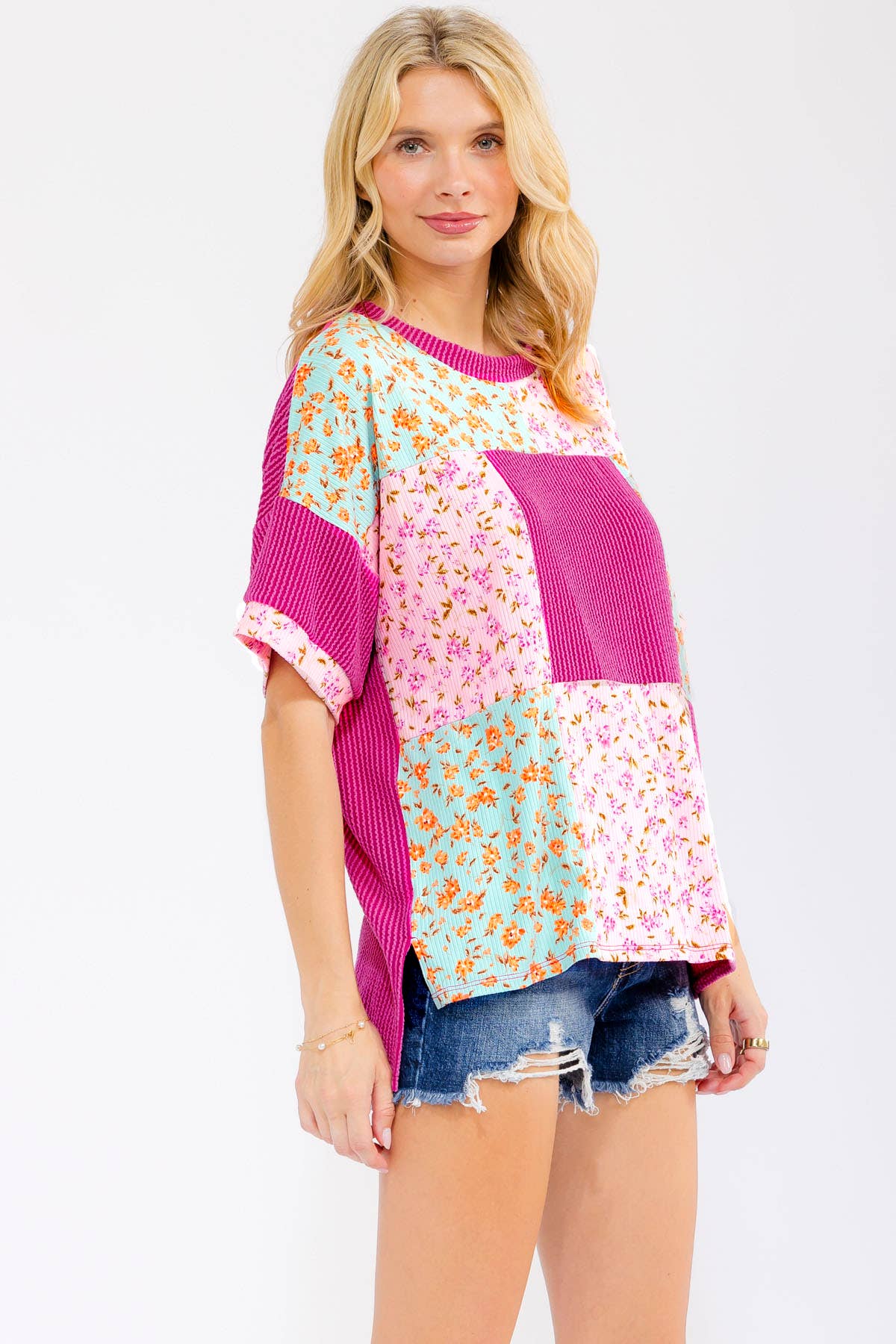 MAGENTA FLORAL PATCHWORK KNIT TOP