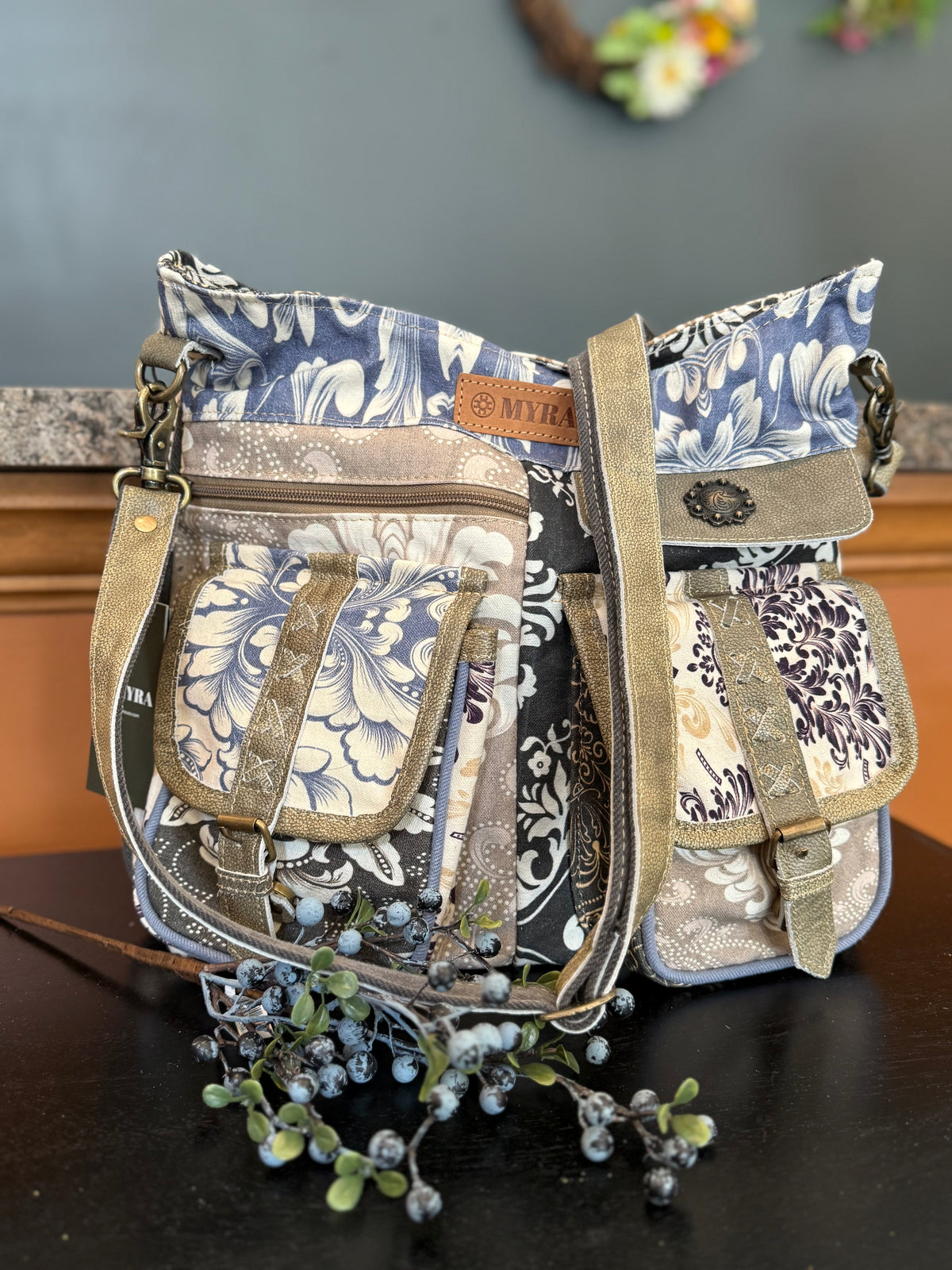 MYRA Le Fleur Bel Cowgirl Shoulder Bag — Blue