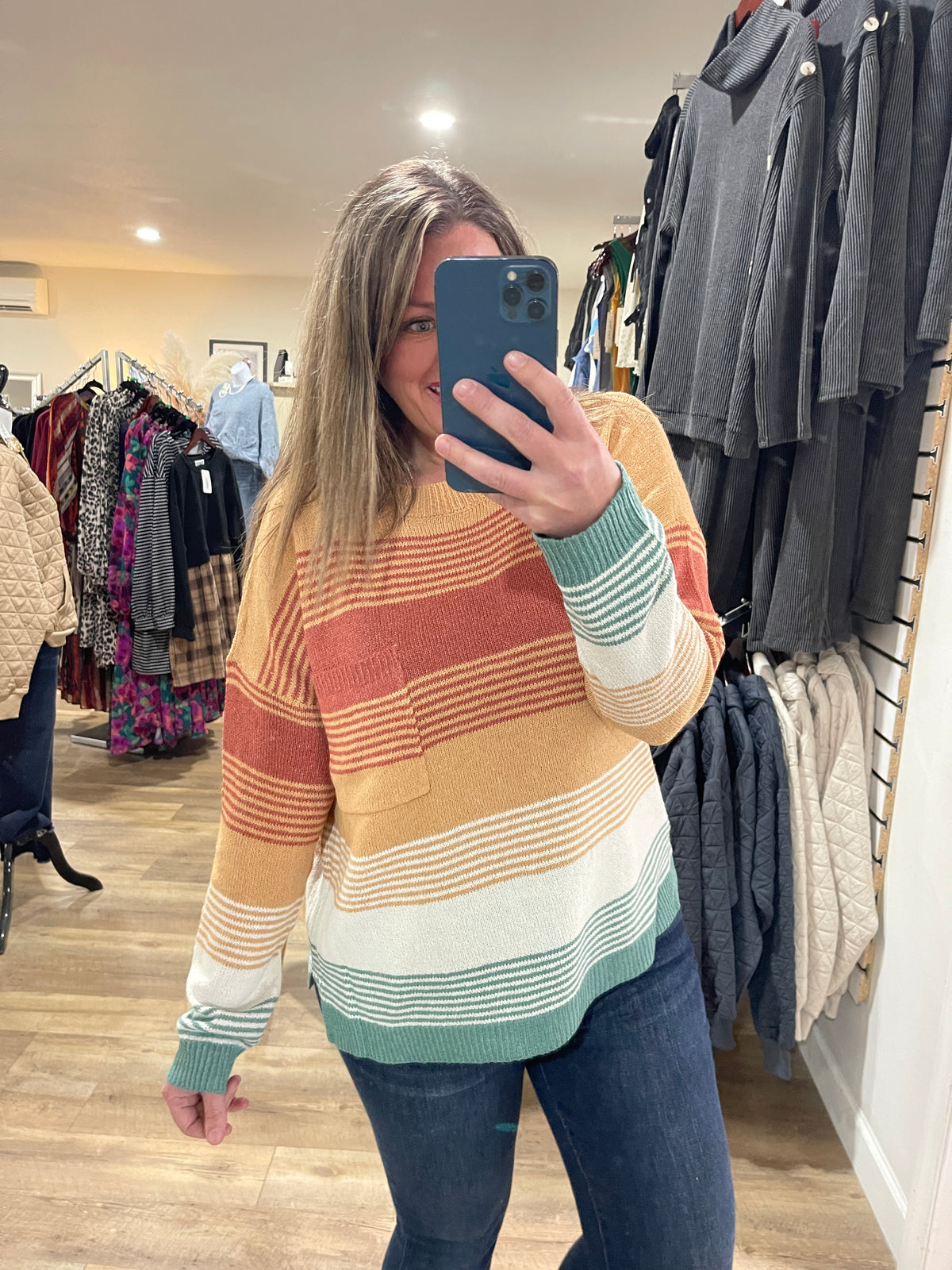 CAMEL/RUST MULTI COLOR STRIPED PULLVOER LIGHT WEIGHT SWEATER