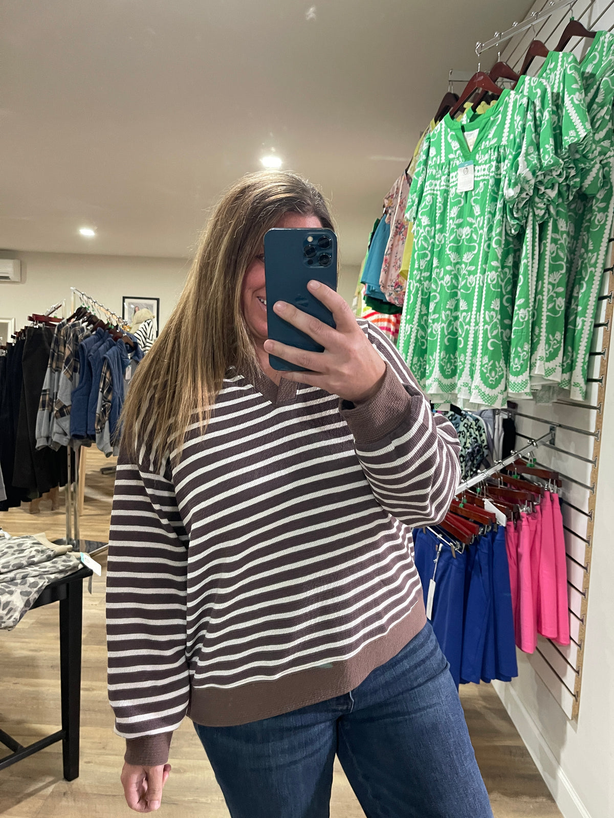 BROWN STRIPED V NECK CLOUD FABRIC KNIT TOP