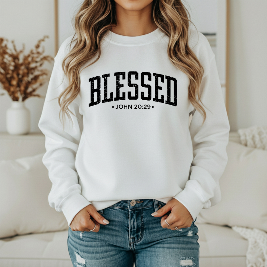BLESSED GRAPHIC SWEATSHIRT