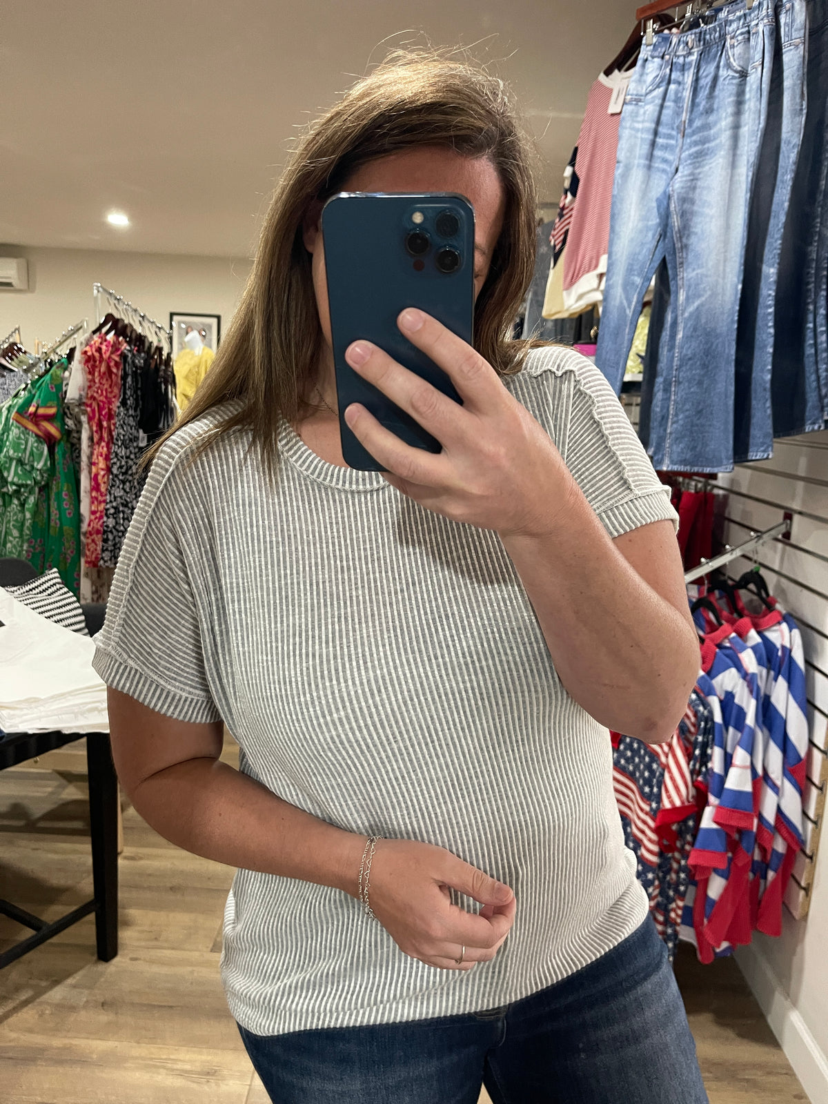 GREY WASHED RIBBED SHORT SLEEVE KNIT TOP