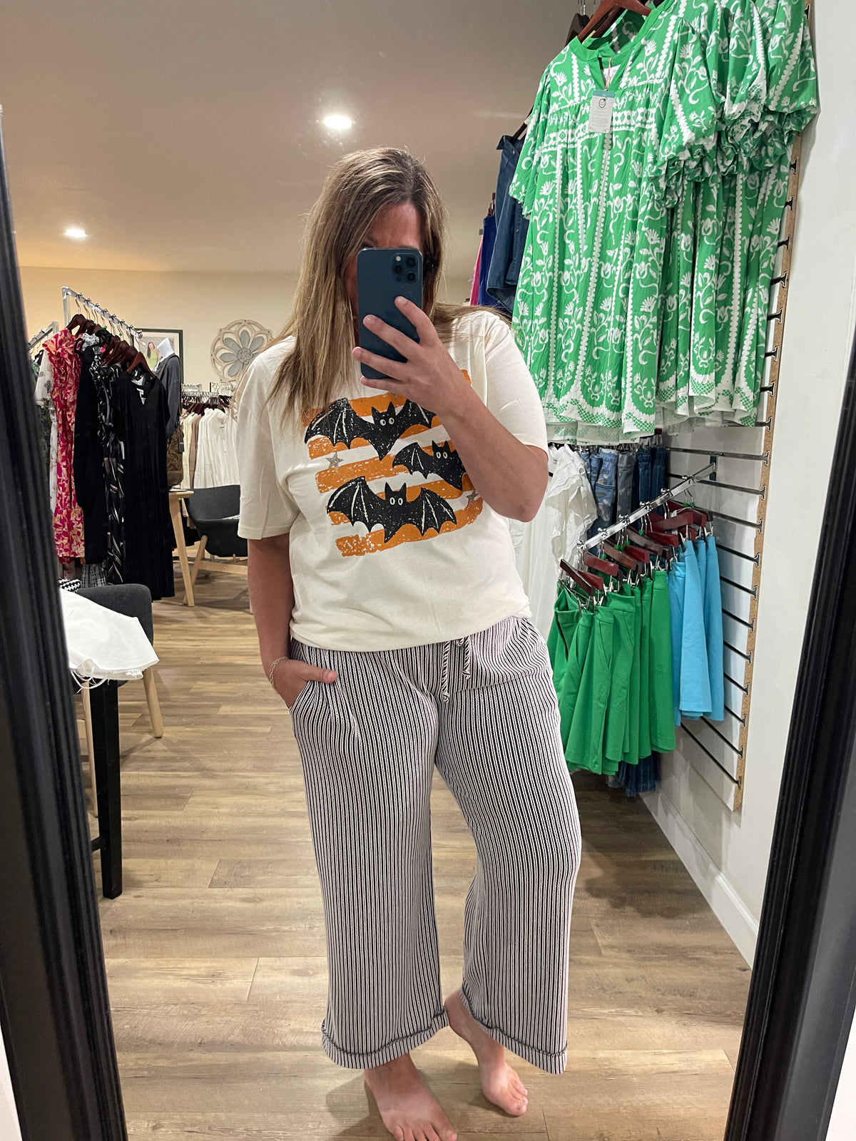 BLACK/WHITE RAISED RIBBED CROPPED KNIT PANTS