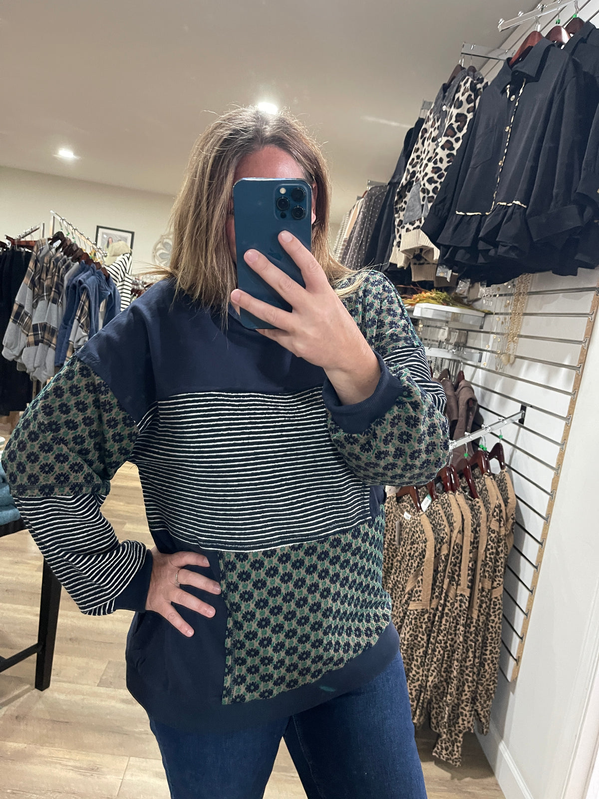 NAVY PATCHWORK FLORAL/STRIPED KNIT TOP
