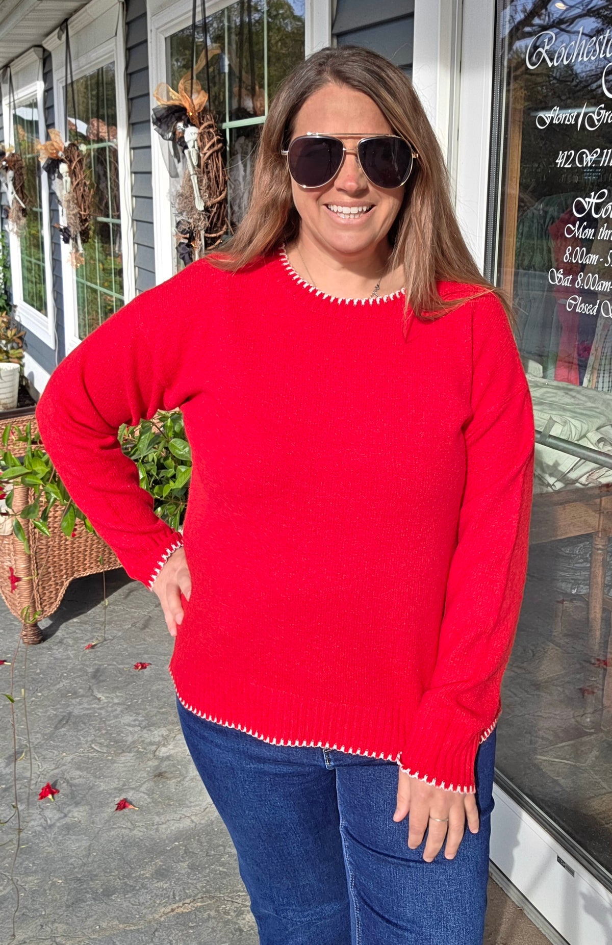 RED Accent Color Stitch Finish Crew Neck Pullover Sweater