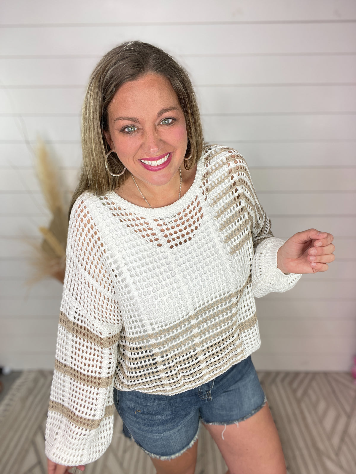 TAUPE/WHITE OPEN WEAVE TIE BACK KNIT SWEATER