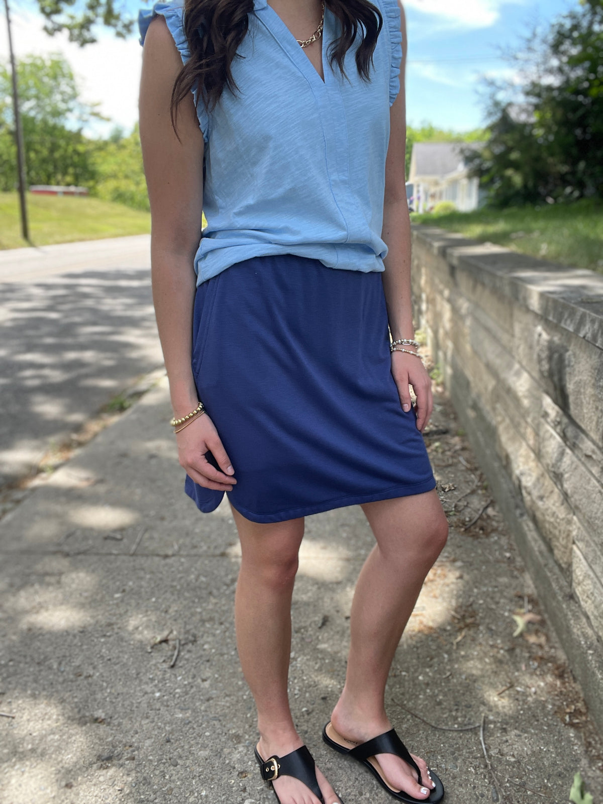 NAVY KNIT PULL ON SKORT