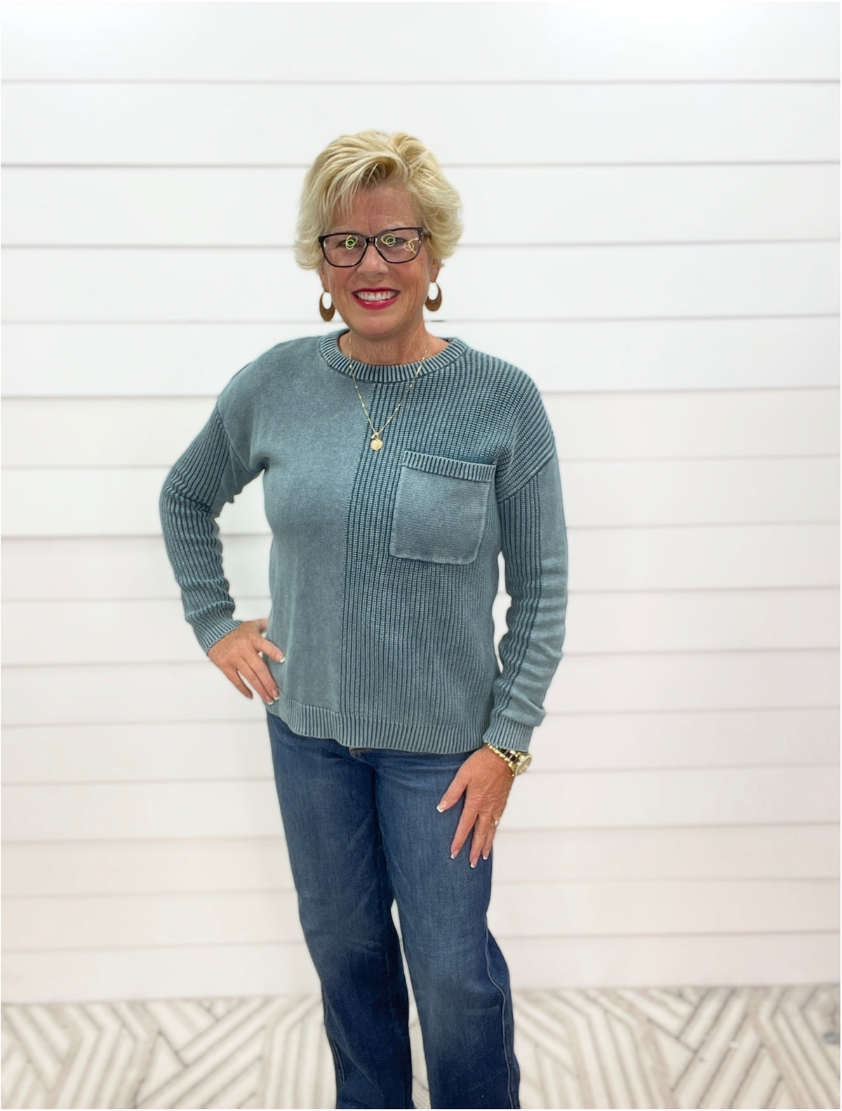 TEAL MINERAL WASHED TEXTURED SWEATER WITH CHEST POCKET