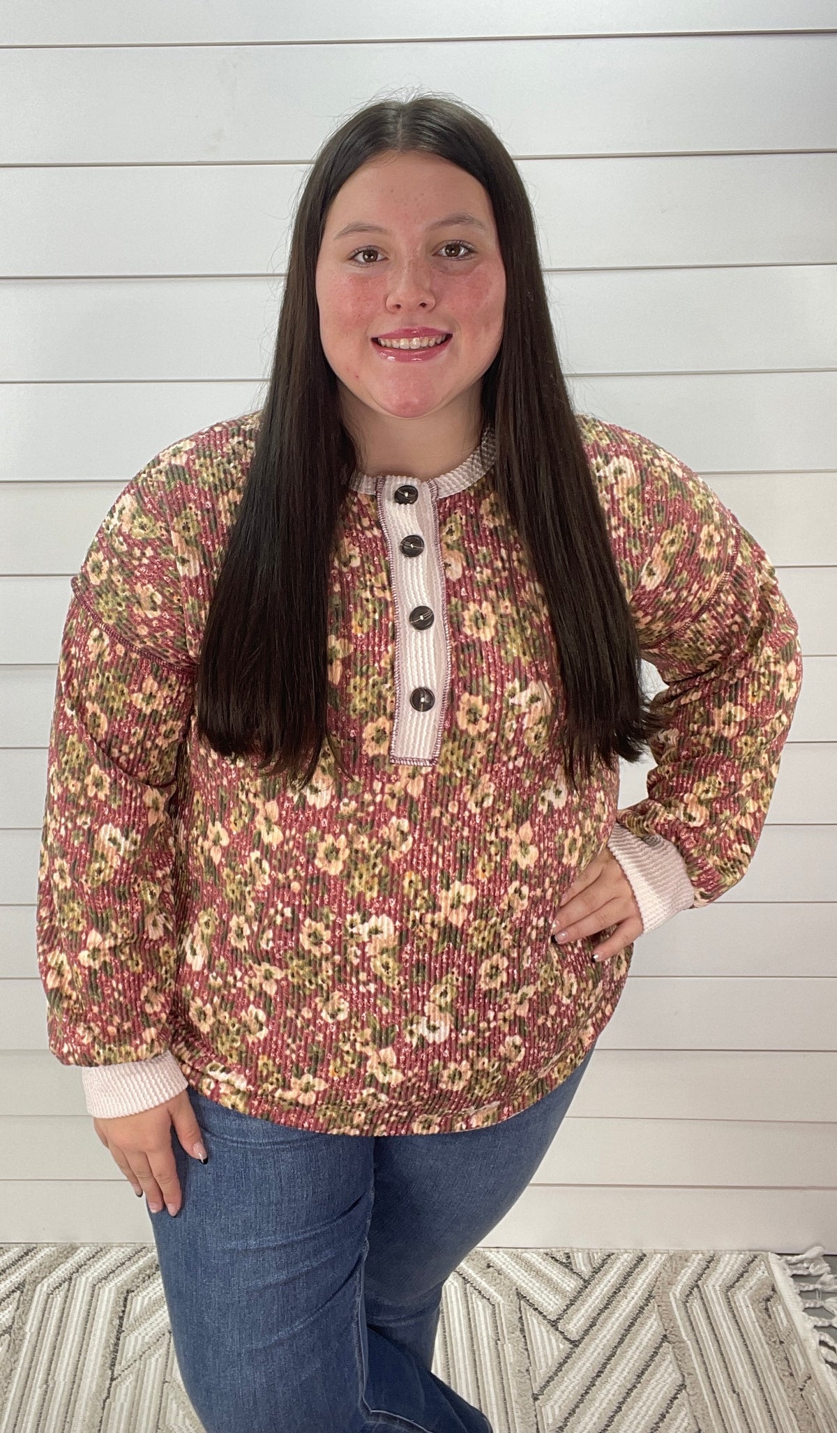 MARSALA FLORAL RAISED RIBBED HENLEY KNIT TOP