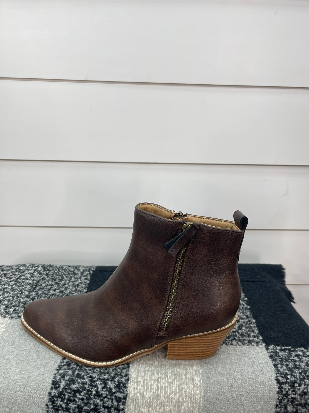 CORKYS TOIL N TROUBLE - ESPRESSO