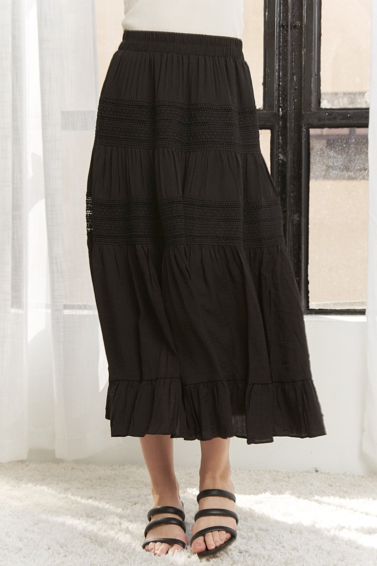 BLACK ELASTIC WAISTBAND MID LENGTH LACE TRIM MIDI SKIRT