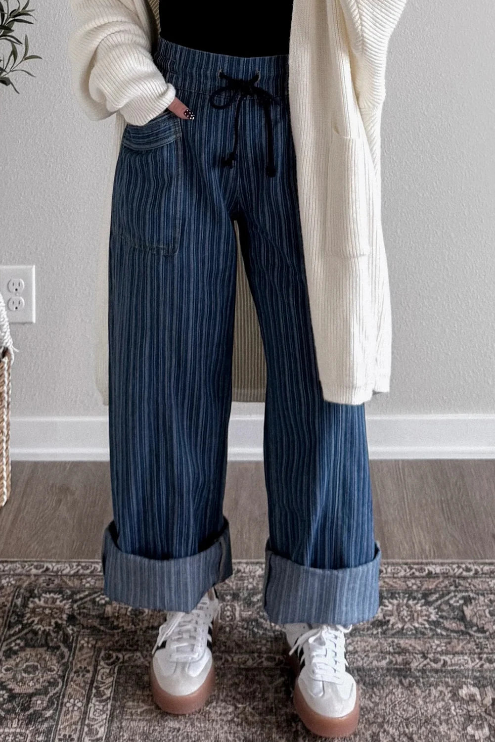DARK DENIM STRIPED DAWSTRING JEANS