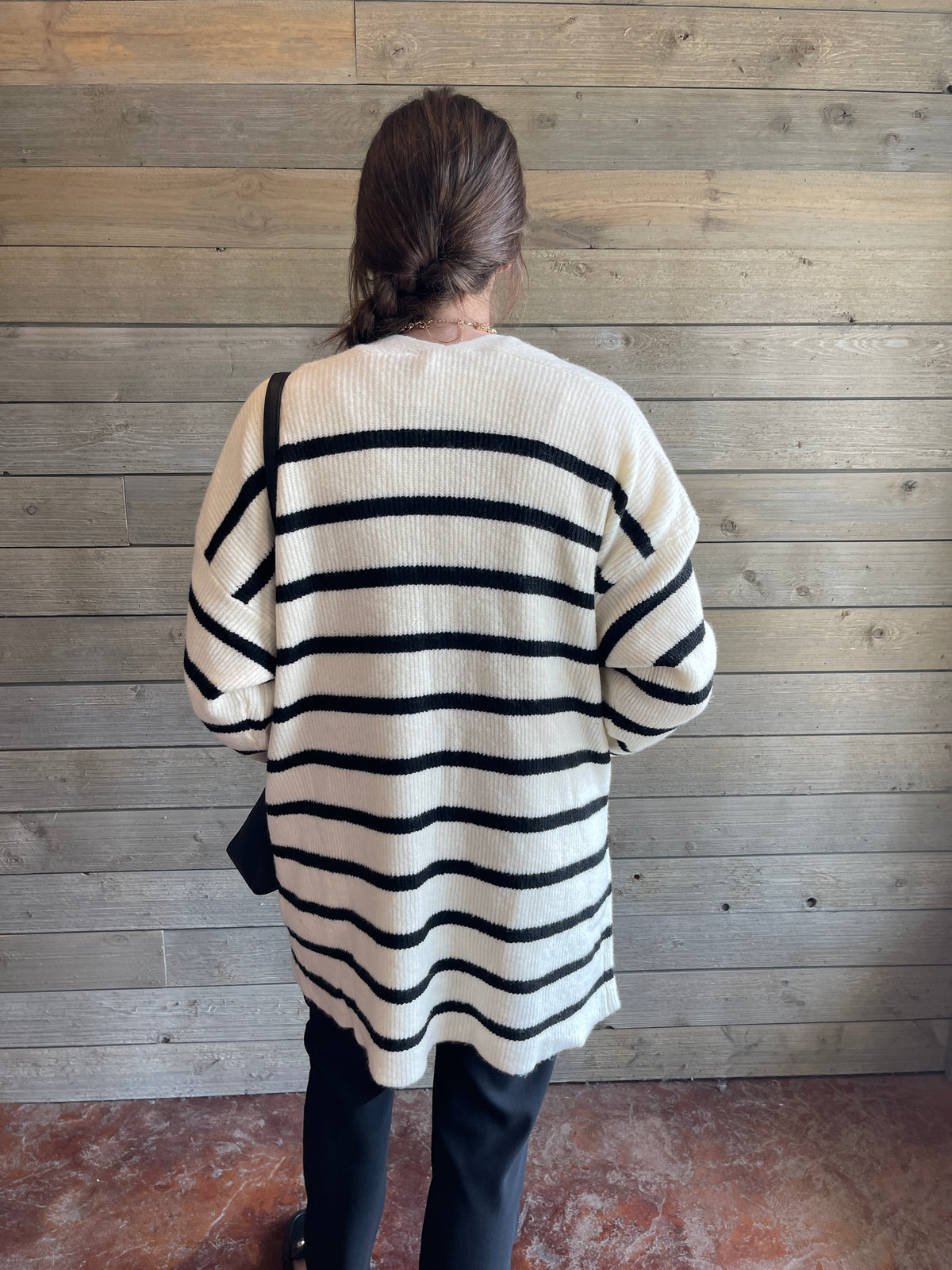 CREAM/BLACK STRIPED LONG OVERSIZED CARDIGAN W/ POCKETS