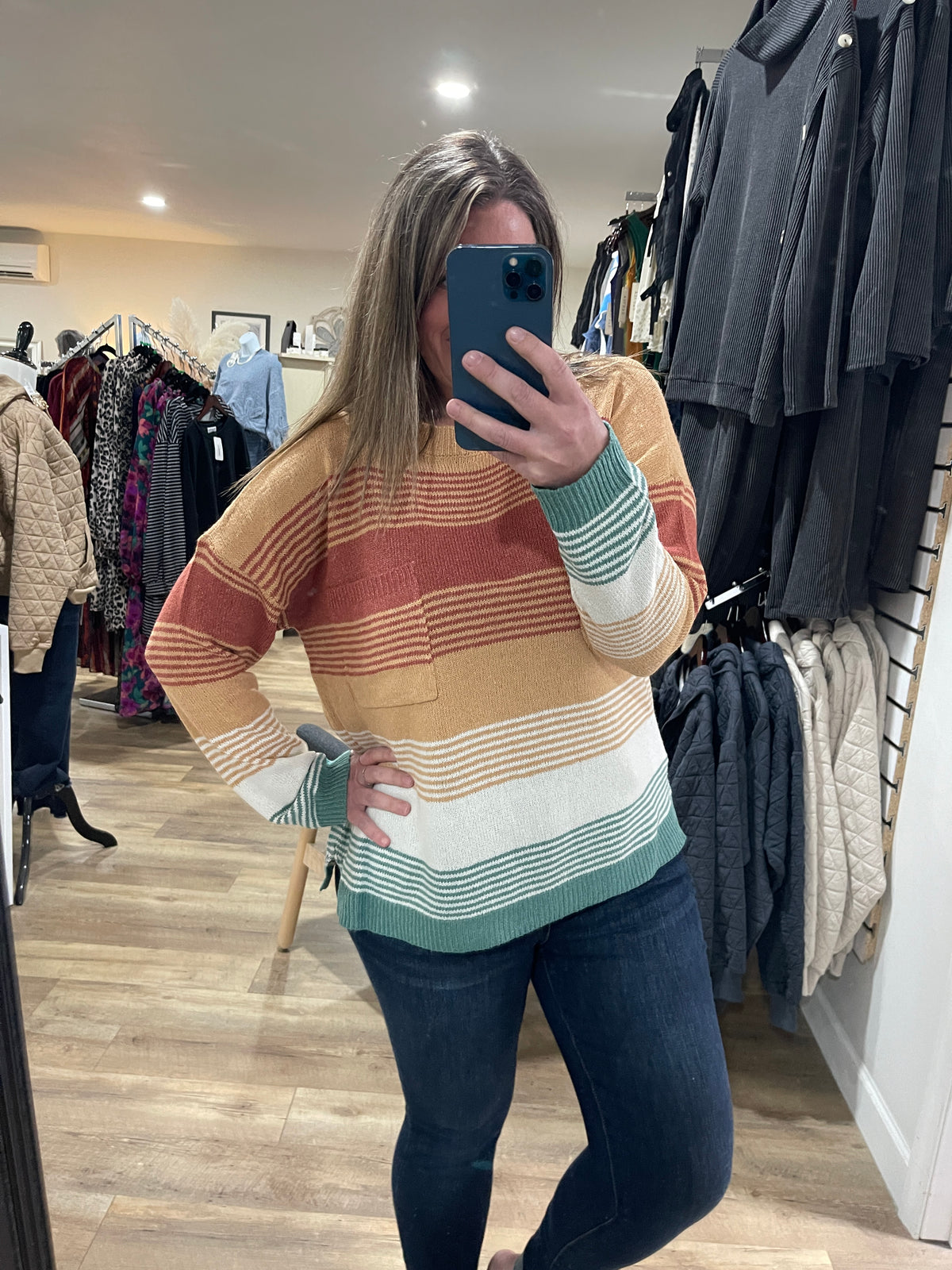 CAMEL/RUST MULTI COLOR STRIPED PULLVOER LIGHT WEIGHT SWEATER