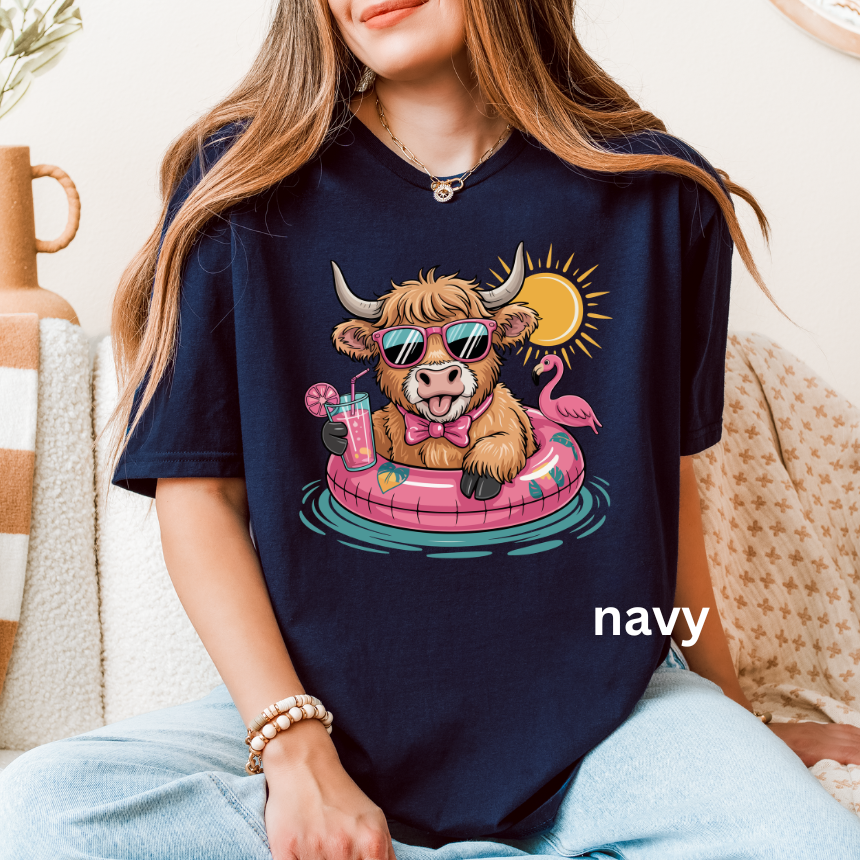 SWIMMING HIGHLAND GRAPHIC TEE