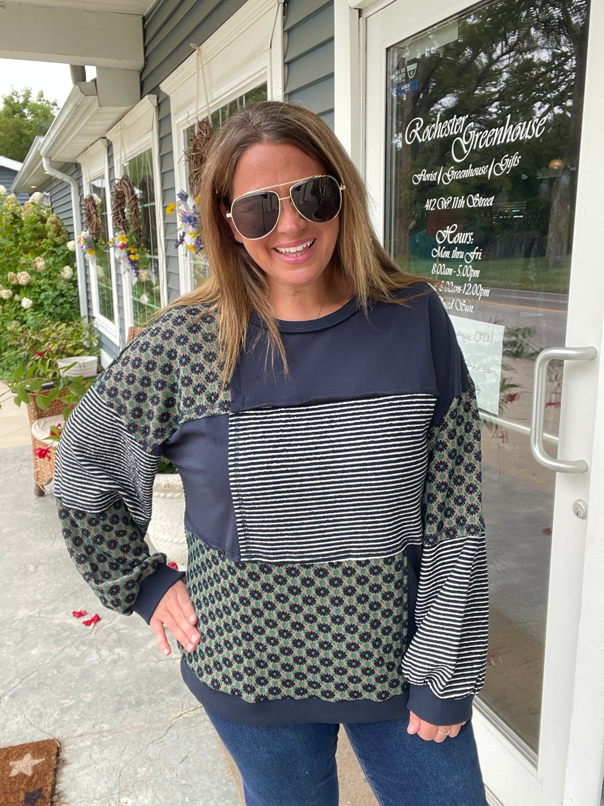 NAVY PATCHWORK FLORAL/STRIPED KNIT TOP