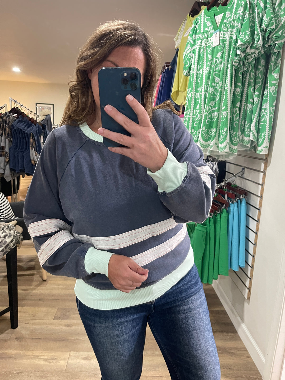 NAVY/MINT MINERAL WASH FRENCH TERRY STRIPED CONTRAST TOP