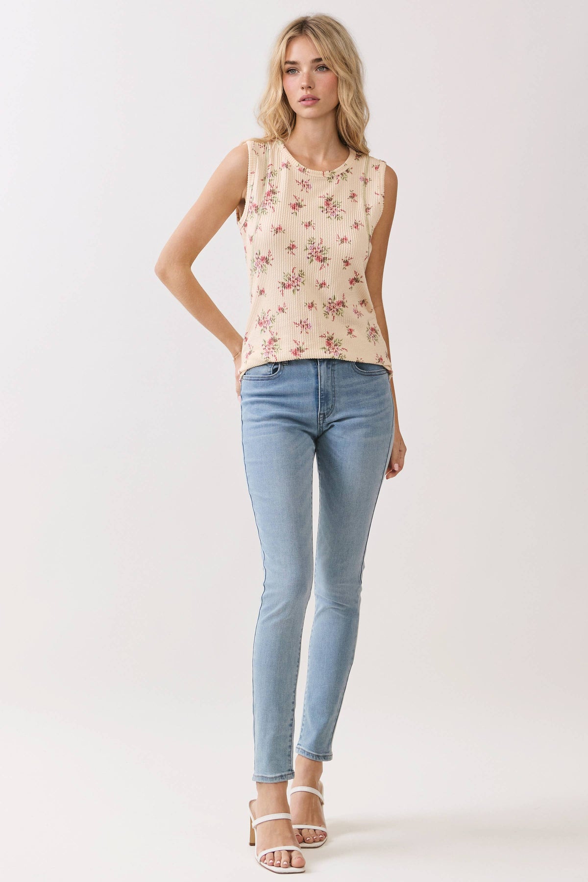 CREAM FLORAL RAISED RIBBED FLORAL TANK TOP