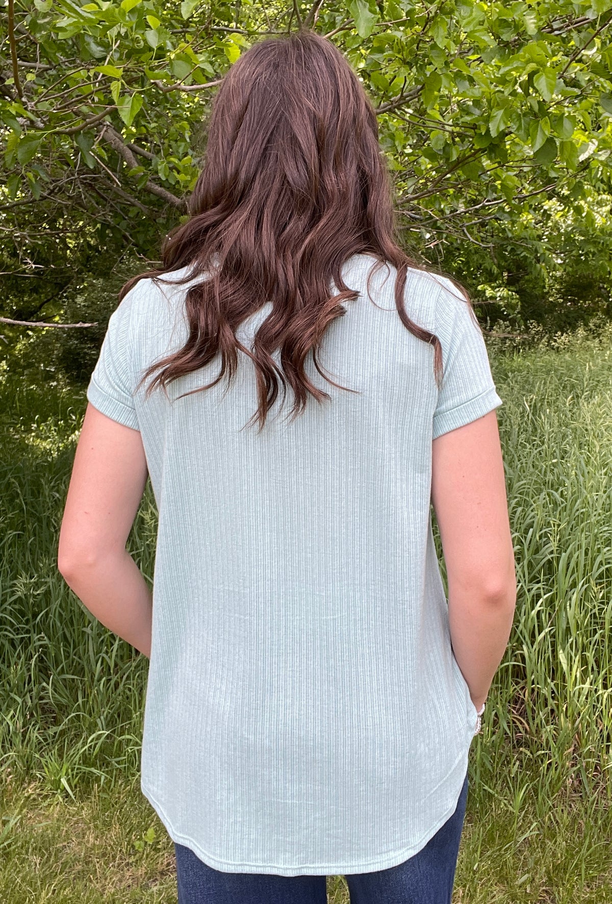 MINT RIBBED V NECK KNIT TOP