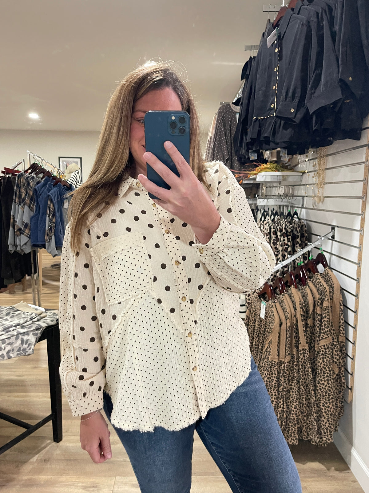 NATURAL COTTON GAUZE POLKADOT CONTRAST BUTTON DOWN TOP