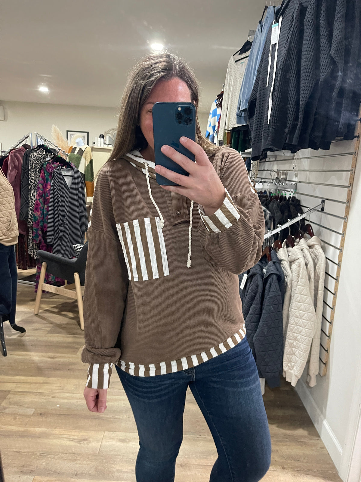 BROWN/STRIPED WAFFLE TEXTURE HOODIE