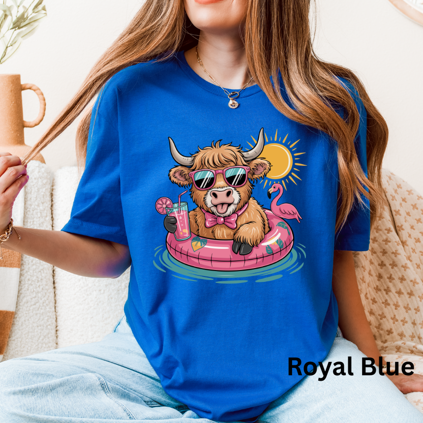 SWIMMING HIGHLAND GRAPHIC TEE