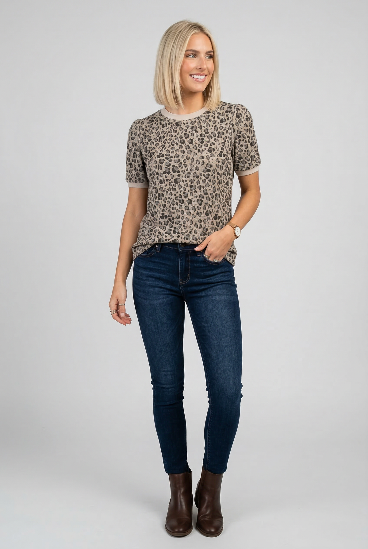BOMBOM - TA2500 Leopard Print Short Sleeve Knit Top: As shown / S