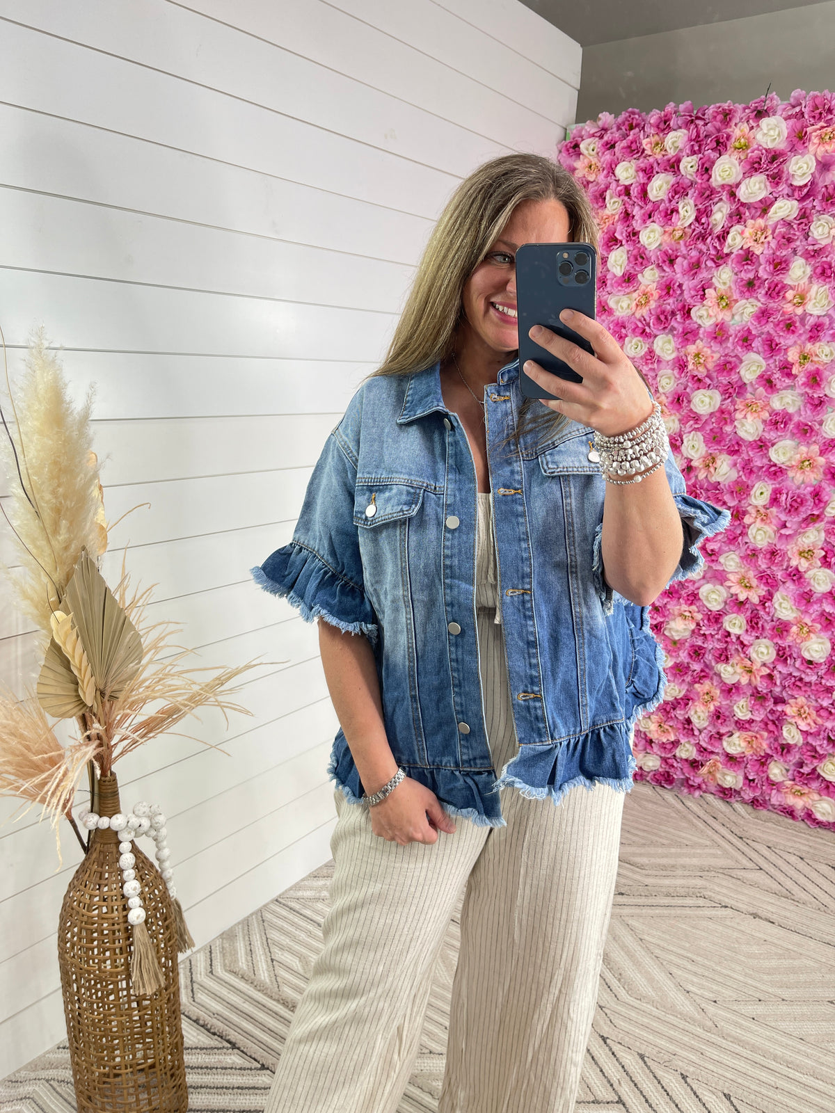 SHORT SLEEVE RUFFLE TRIM JEAN JACKET