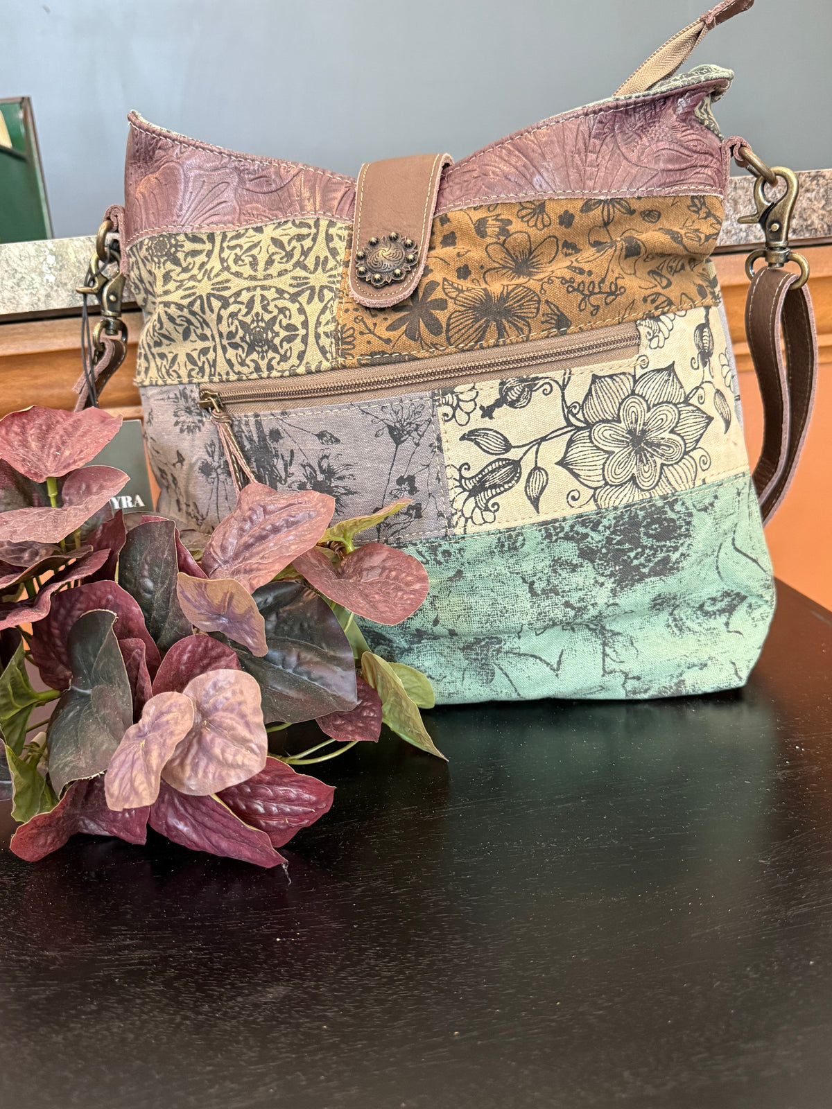 MYRA Sageweave Vintage Shoulder Bag — Sage