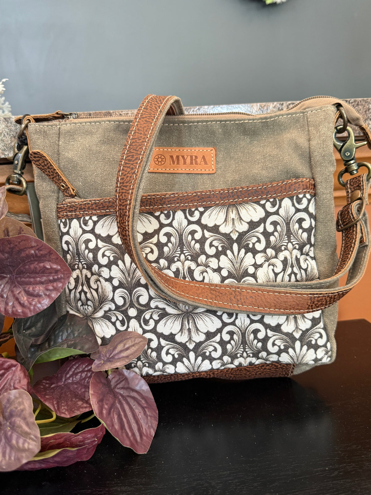 MYRA Damask Trail Vintage Crossbody Bag
