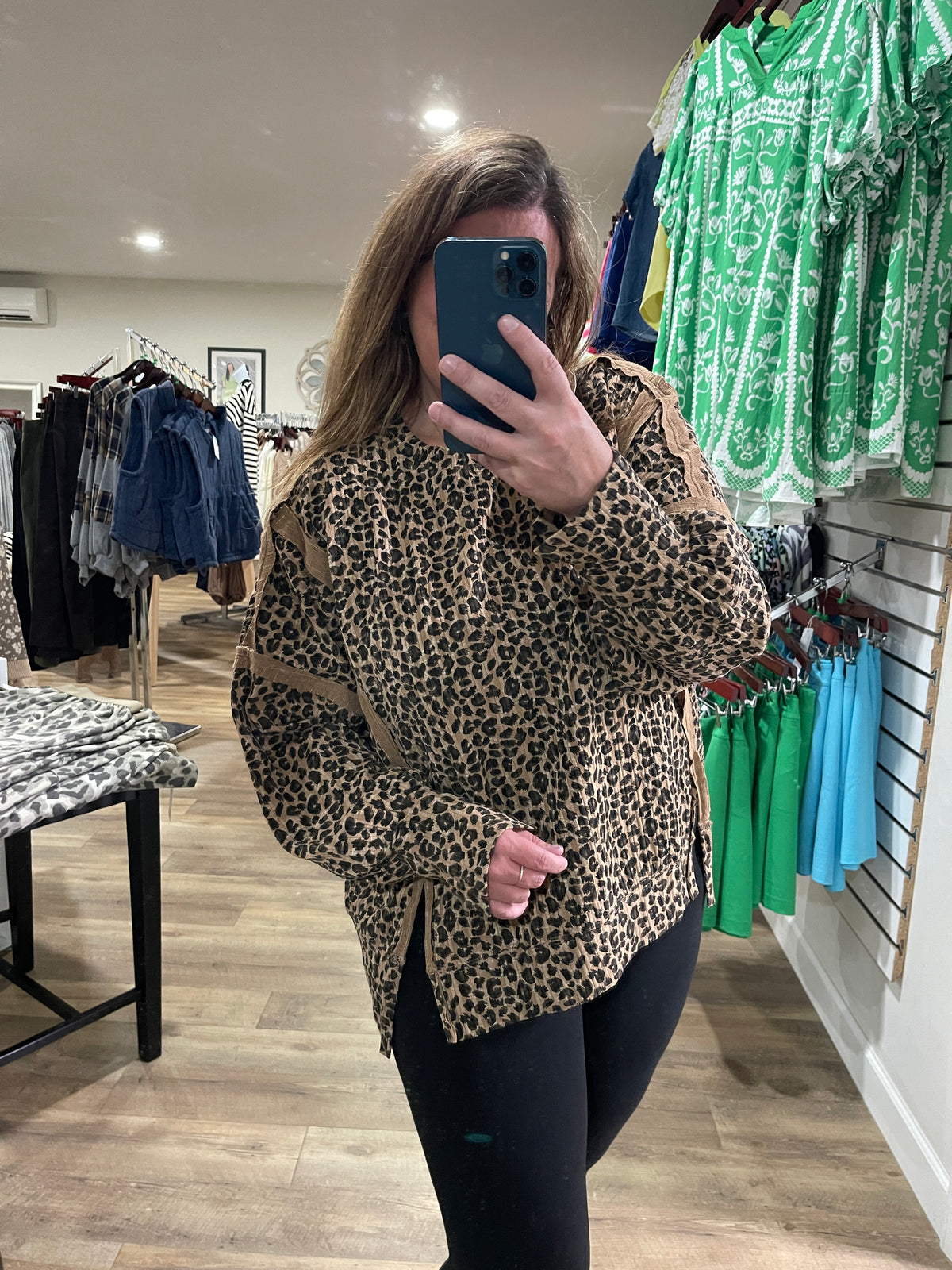 ANIMAL PRINT OVERSIZED KNIT TOP